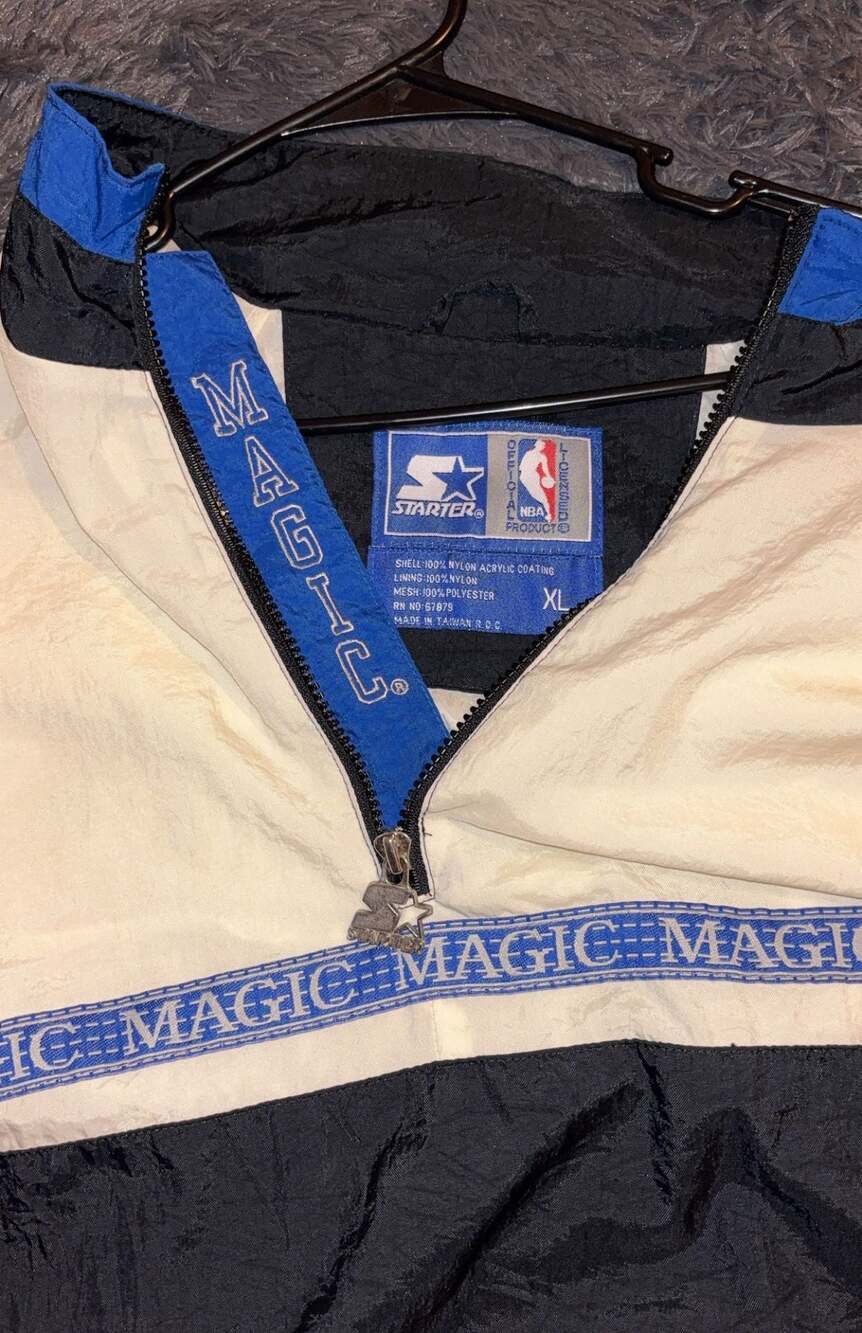Vintage 90s Pro Player NBA Orlando Magic Full-Zip Puffer Jacket - Picture 3 of 4